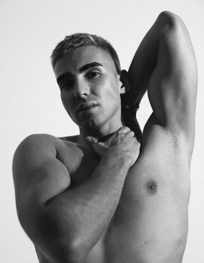 alexanderafan-r0OSODYpVu8-unsplash